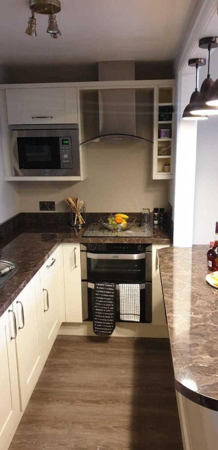 Seaview Paradise 1-Bed Apartment ברמאות' מראה חיצוני תמונה